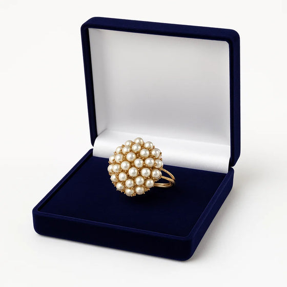 Women's Vintage Pearl Cluster Ring